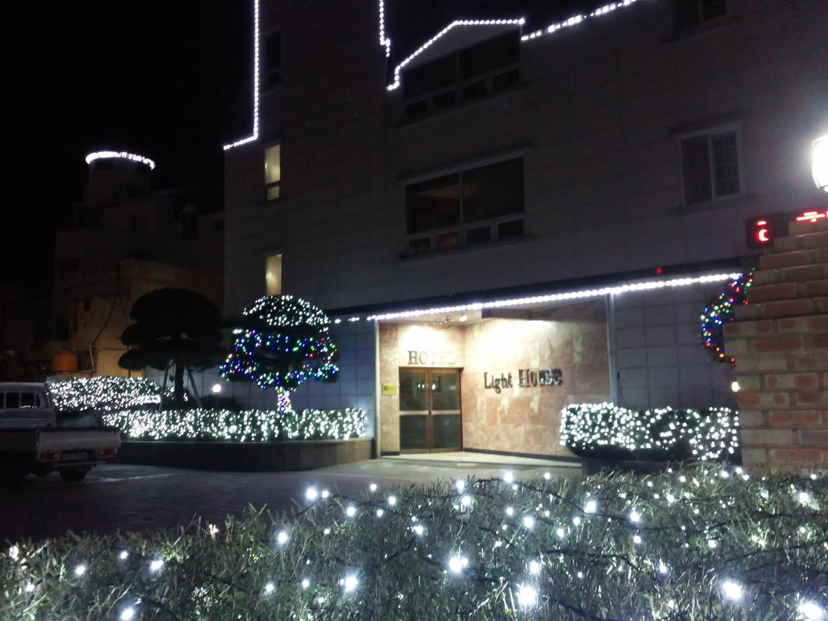 Geoje Jangseungpo Lighthouse Hotel Sodong Екстер'єр фото