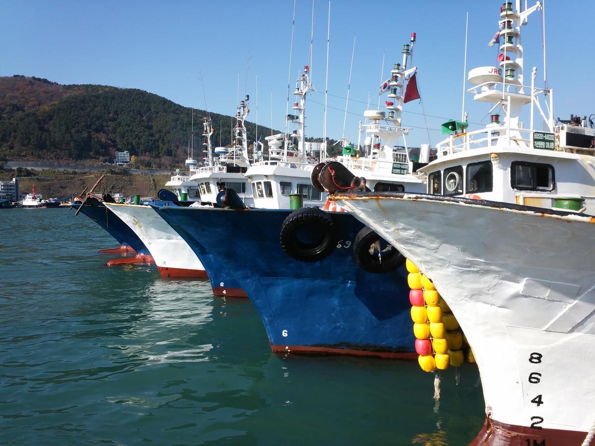 Geoje Jangseungpo Lighthouse Hotel Sodong Екстер'єр фото
