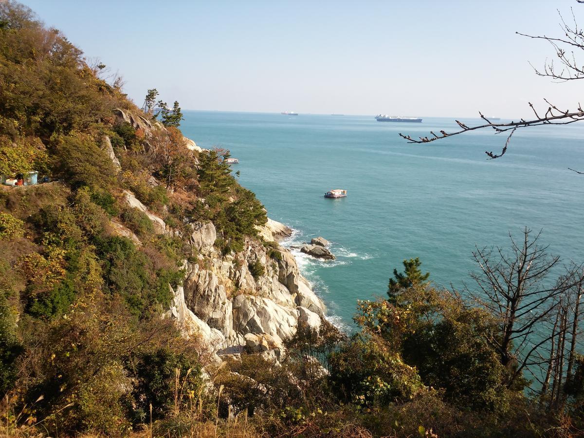 Geoje Jangseungpo Lighthouse Hotel Sodong Екстер'єр фото