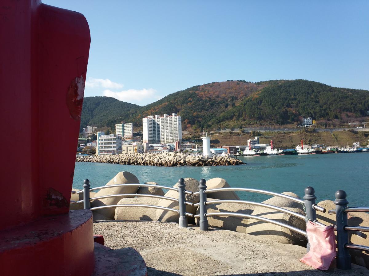 Geoje Jangseungpo Lighthouse Hotel Sodong Екстер'єр фото