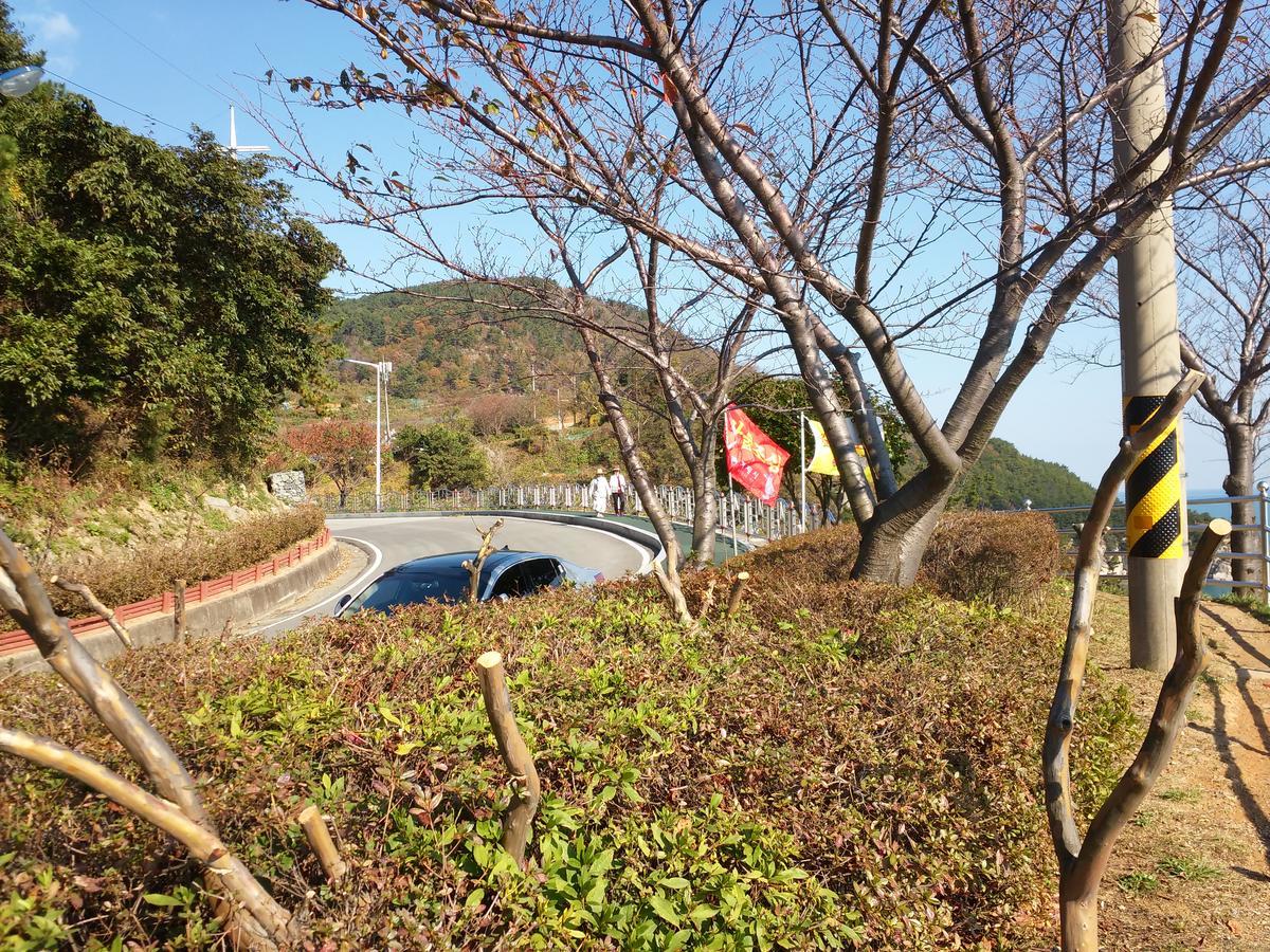 Geoje Jangseungpo Lighthouse Hotel Sodong Екстер'єр фото