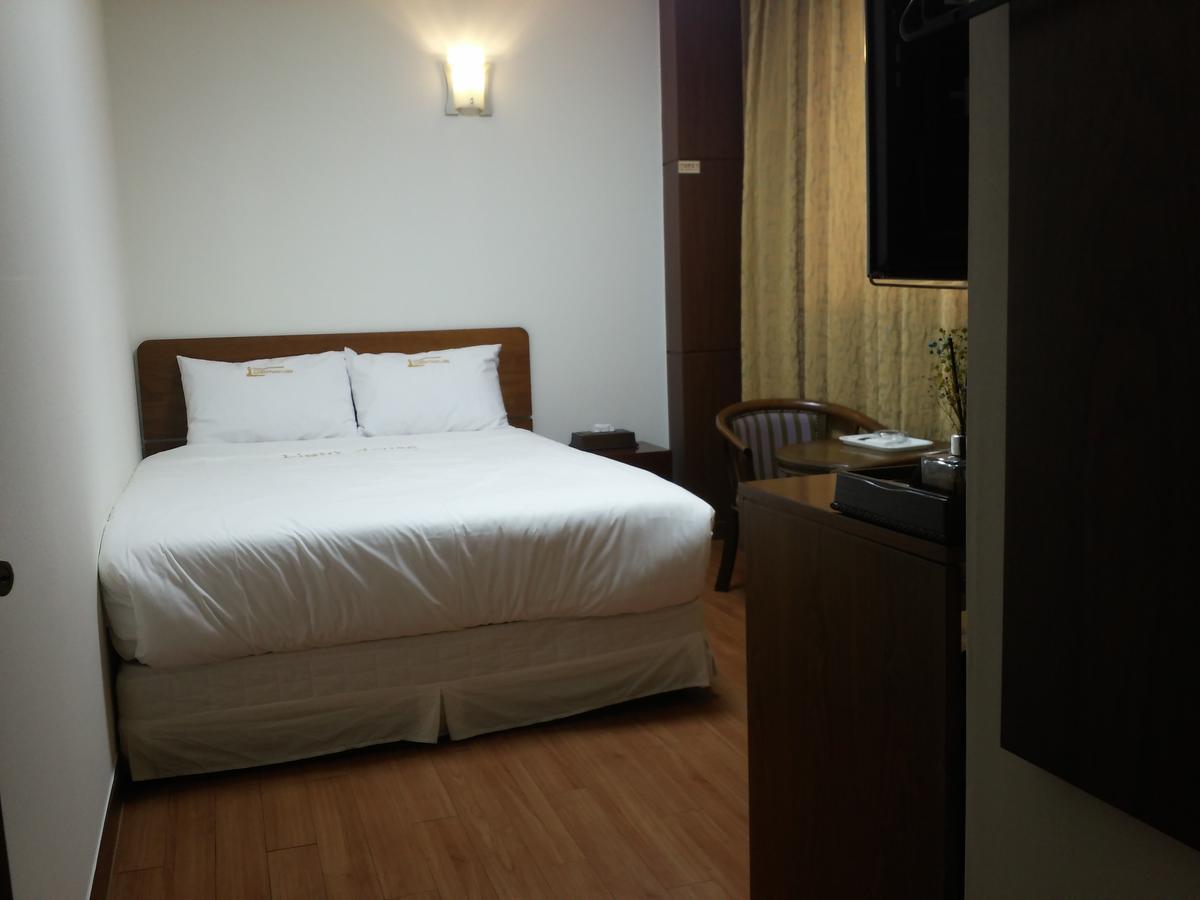 Geoje Jangseungpo Lighthouse Hotel Sodong Екстер'єр фото