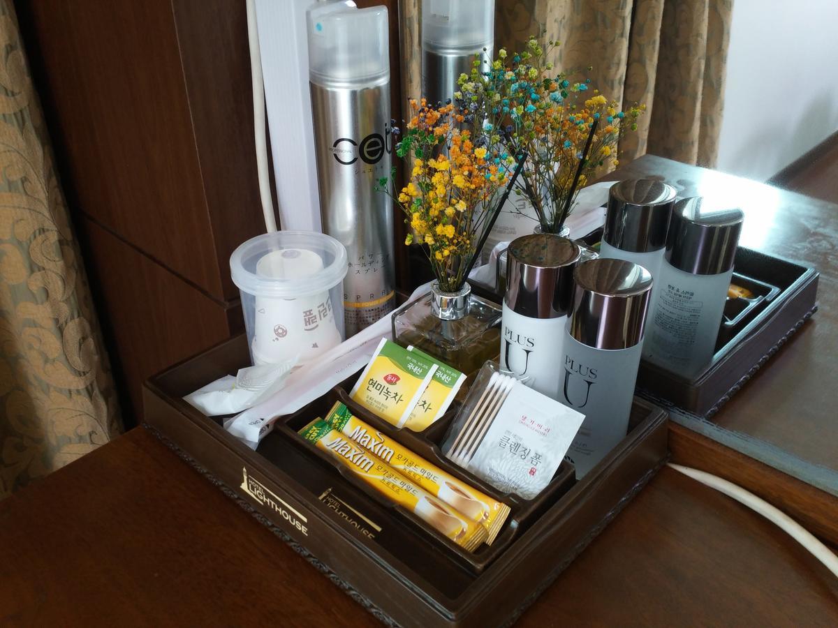 Geoje Jangseungpo Lighthouse Hotel Sodong Екстер'єр фото